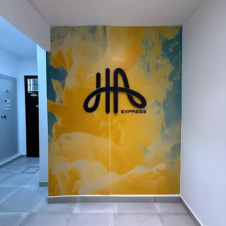 Ha Express Juan De Austria Apartamento *
